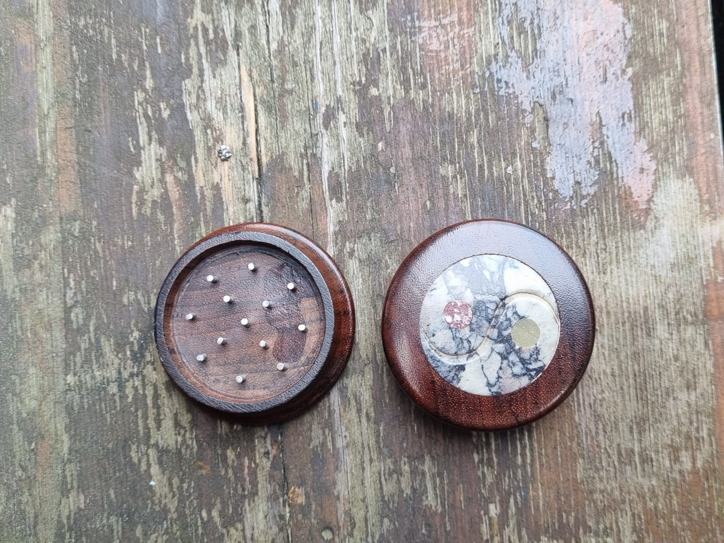 HolzGrinder mit Speckstein-Motiven
