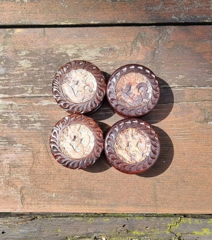 HolzGrinder mit Speckstein-Motiven