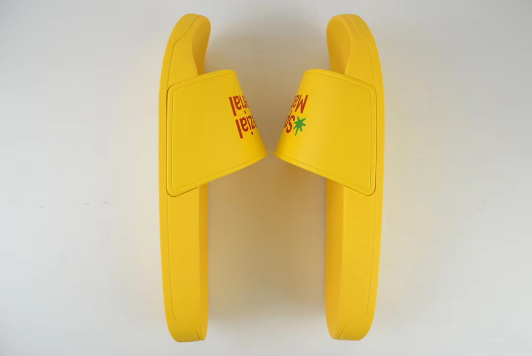 "Spezial Material" Badelatschen